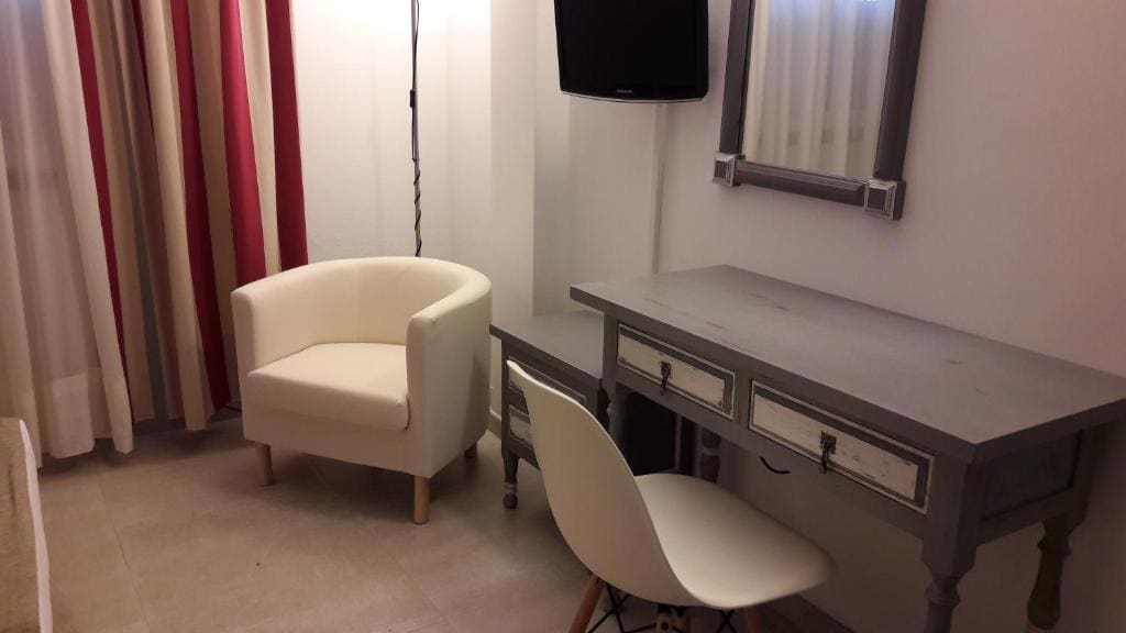 Double Room room - Image 3