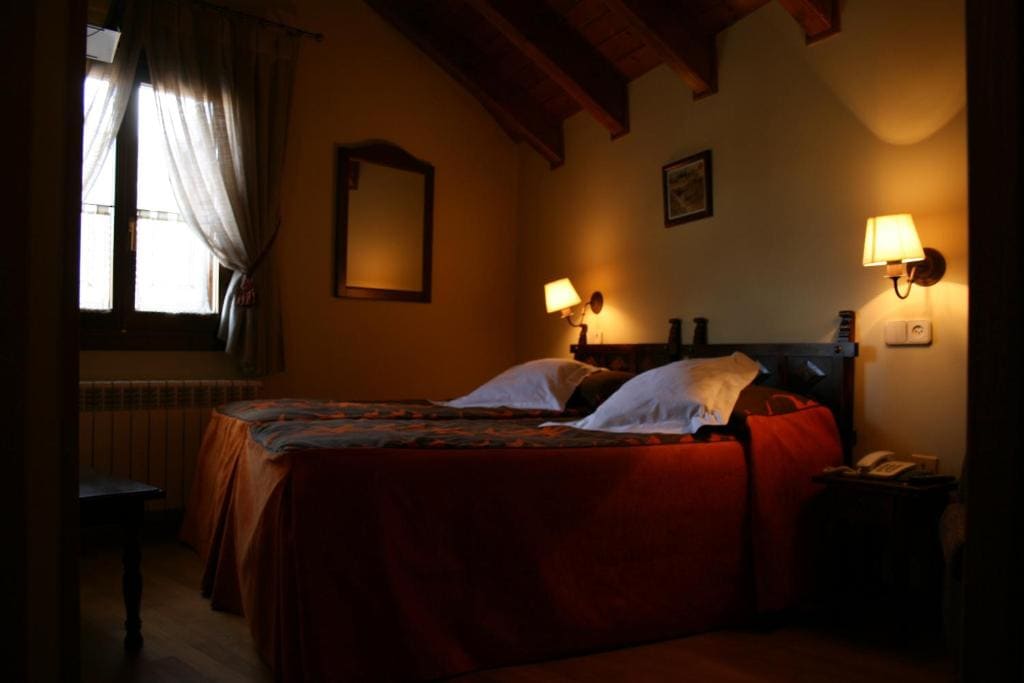 Double or Twin Room room - Image 1