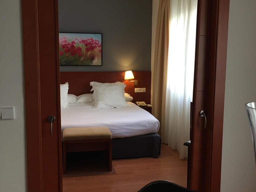 Suite Junior room - Image 1