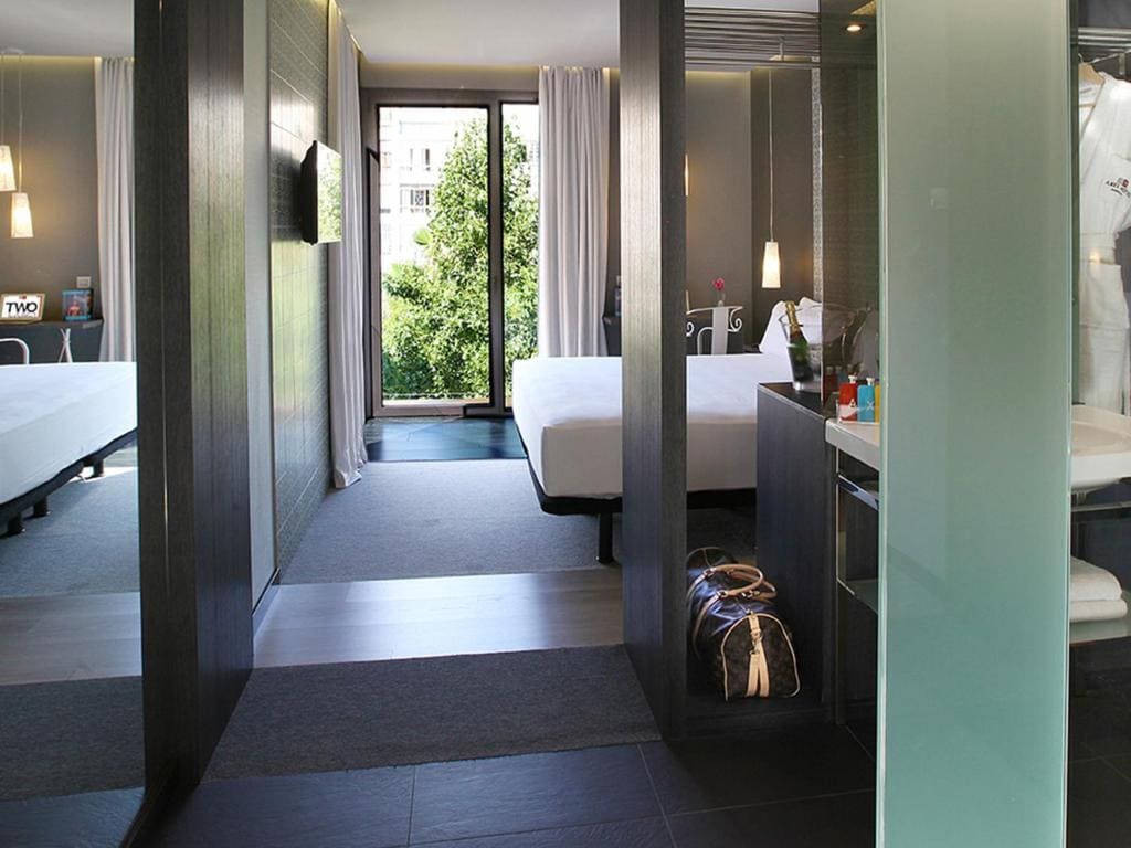Premium Double Room room - Image 2