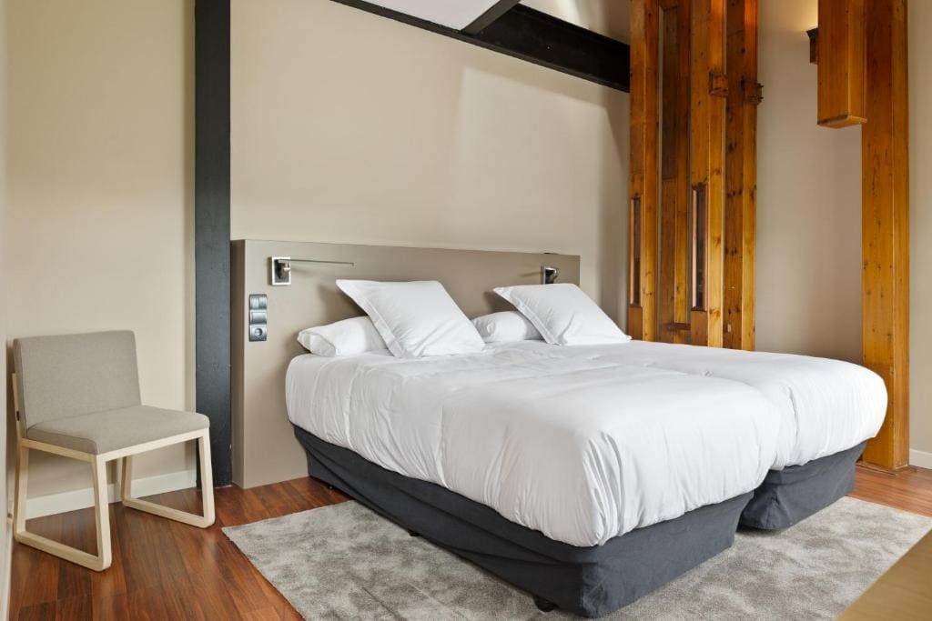 Suite room - Image 2