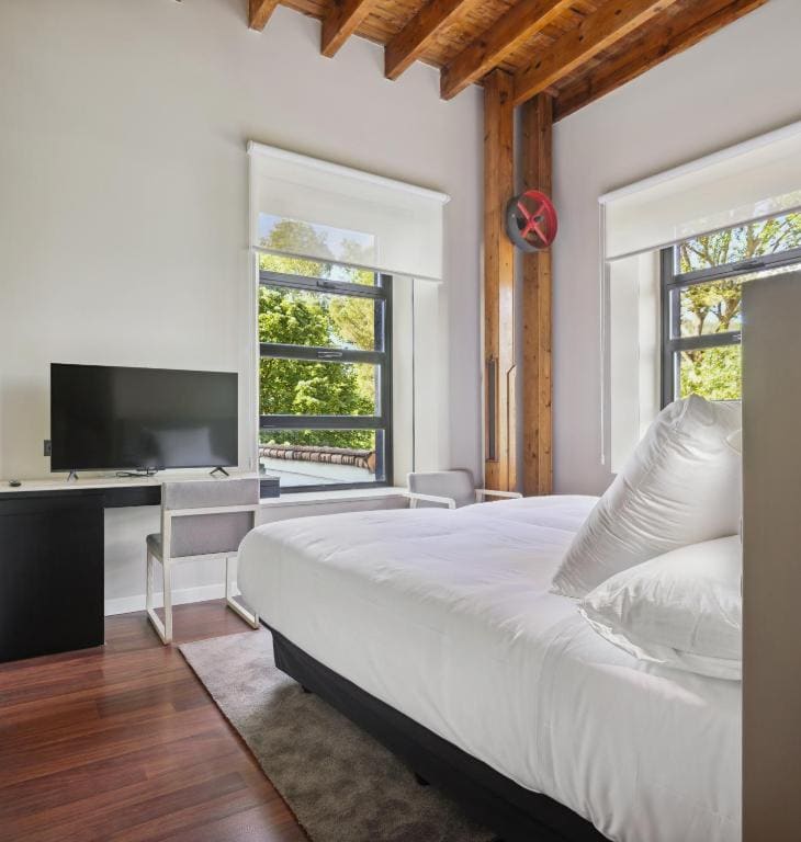 Twin Room with Garden View room - Image 3