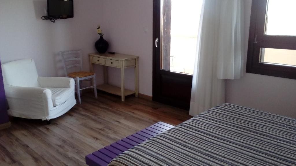 Double Room with Terrace room - Image 1