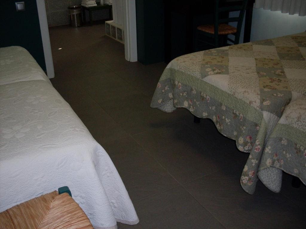 Family Room with Terrace room - Image 3