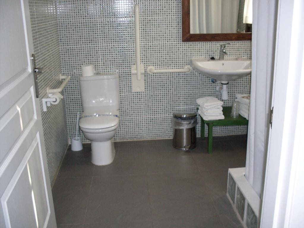 Family Room with Terrace room - Image 2