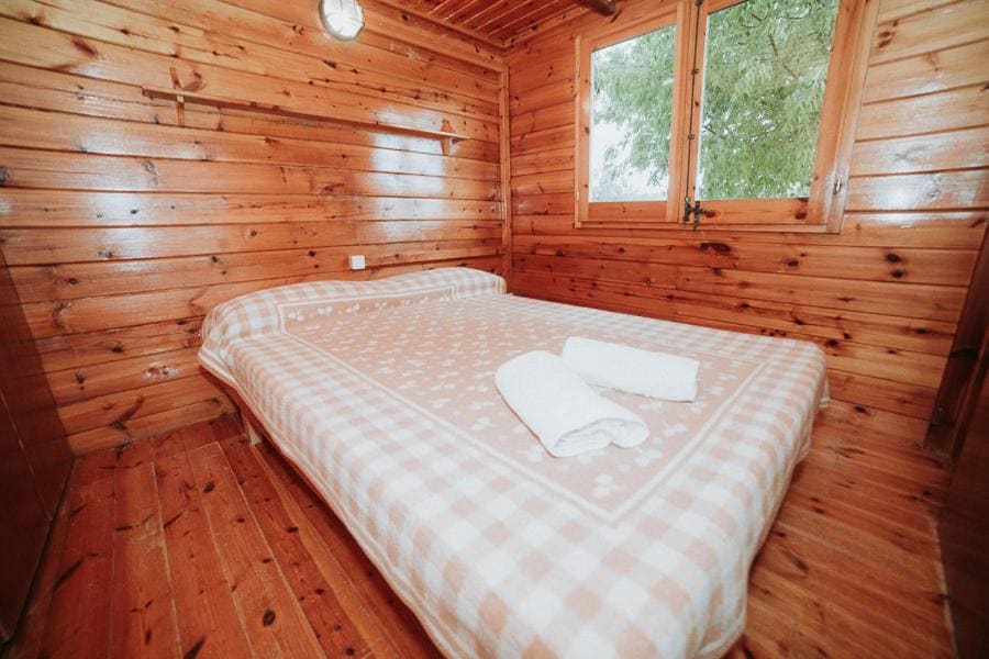 Two-Bedroom Bungalow room - Image 2
