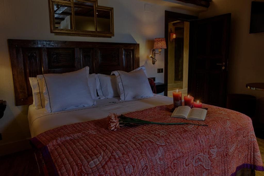 Standard Double Room room - Image 2