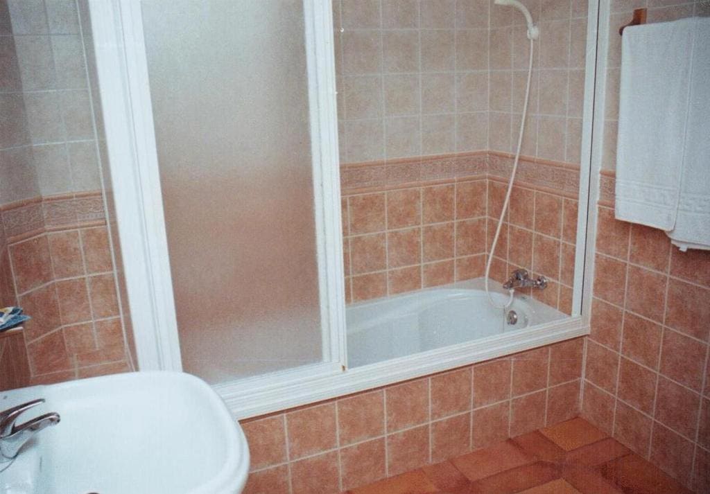 Twin Room room - Image 3