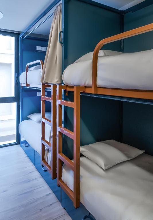 4-Bed Mixed Dormitory Room room - Image 3