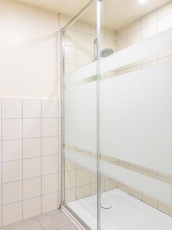 8-Bed Mixed Dormitory Room room - Image 1