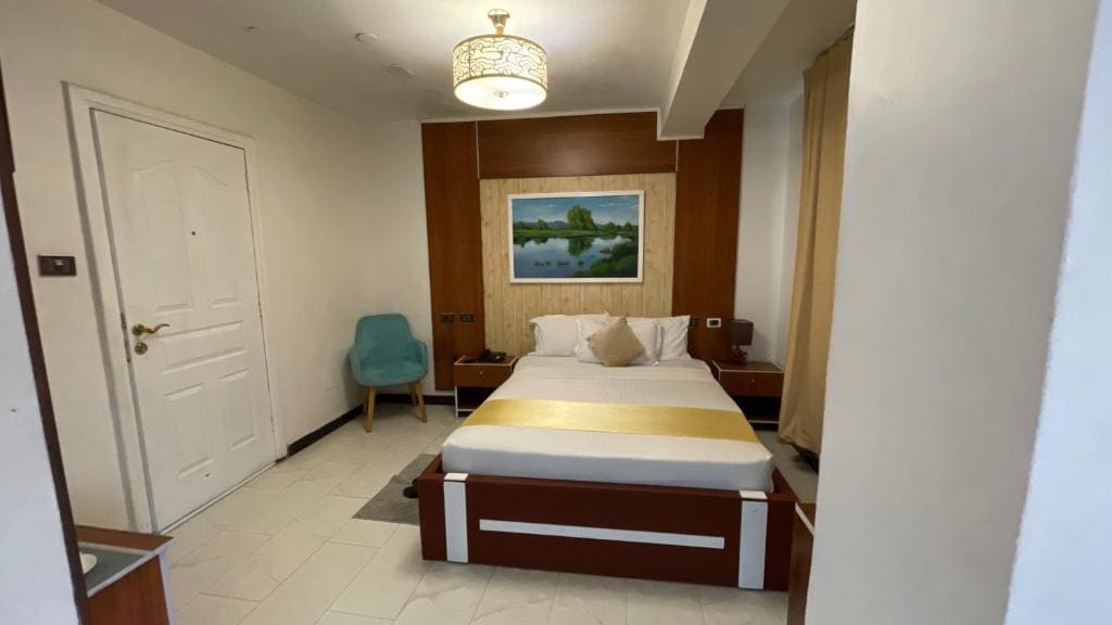 Budget Double Room room - Image 2