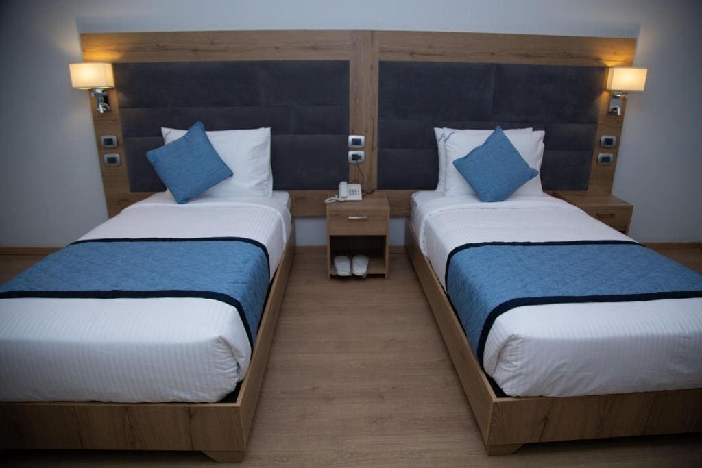 Standard Twin Room room - Image 1