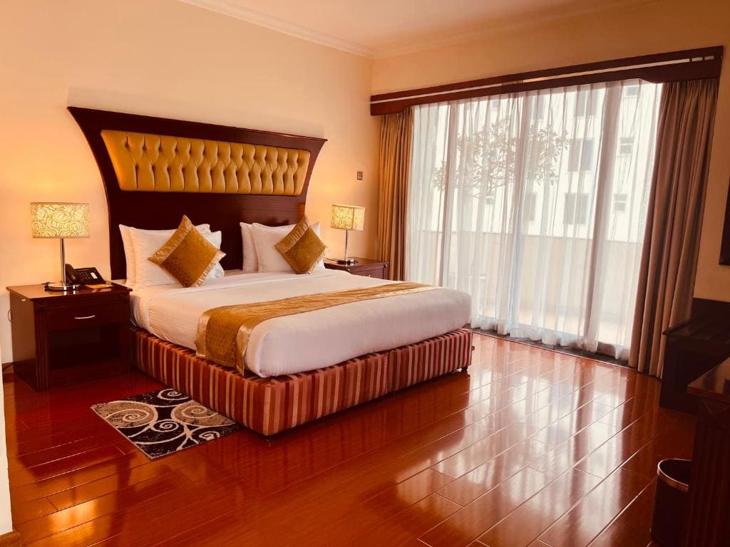 Suite room - Image 2