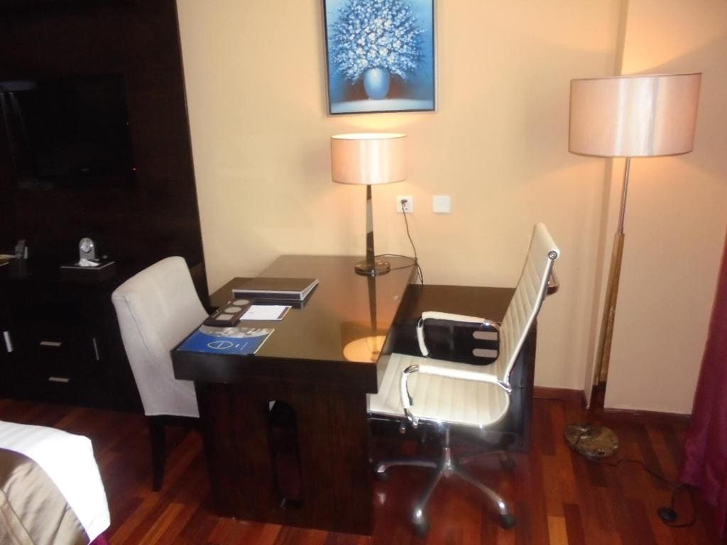 Standard King Room room - Image 2