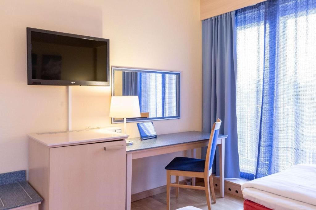 Superior Twin Room room - Image 1
