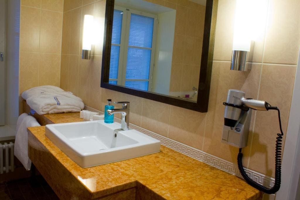 Superior Suite - Annex room - Image 2