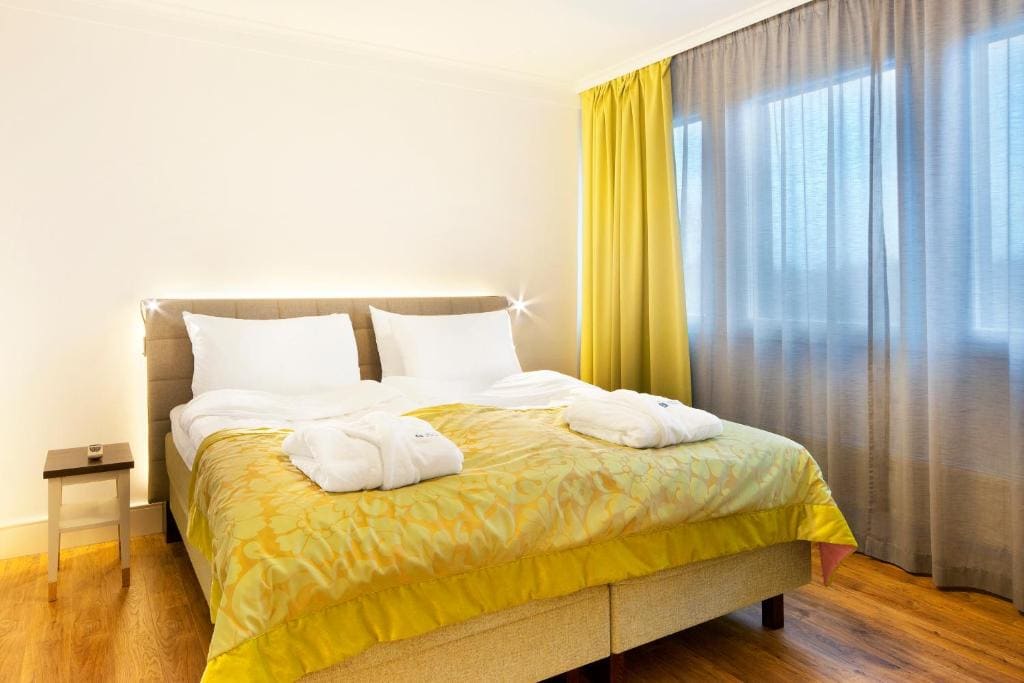 Suite room - Image 2