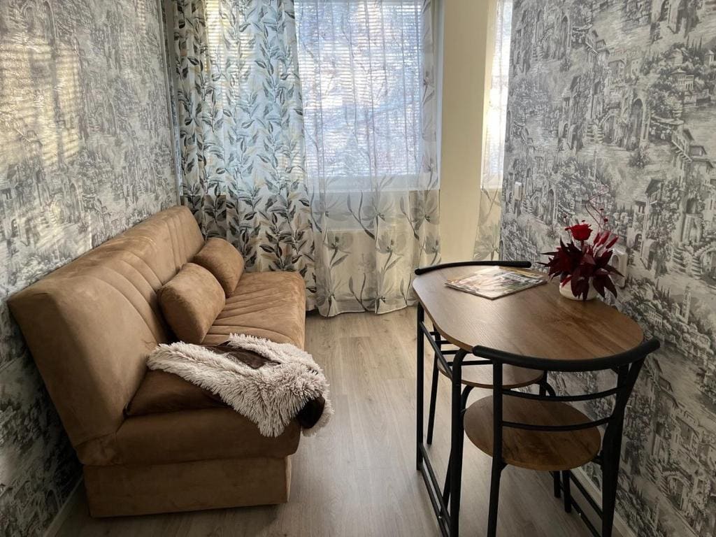 Studio room - Image 2