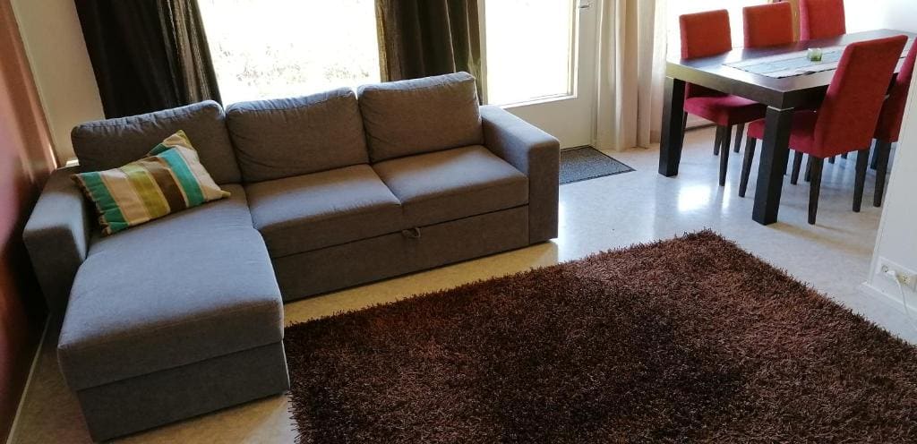 One-Bedroom House room - Image 2
