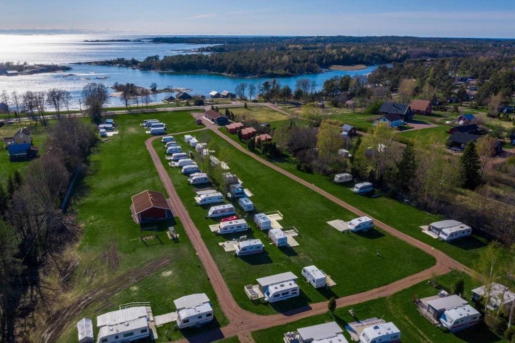 RV Campsite (Bring Your Own Vehicle) room - Image 2