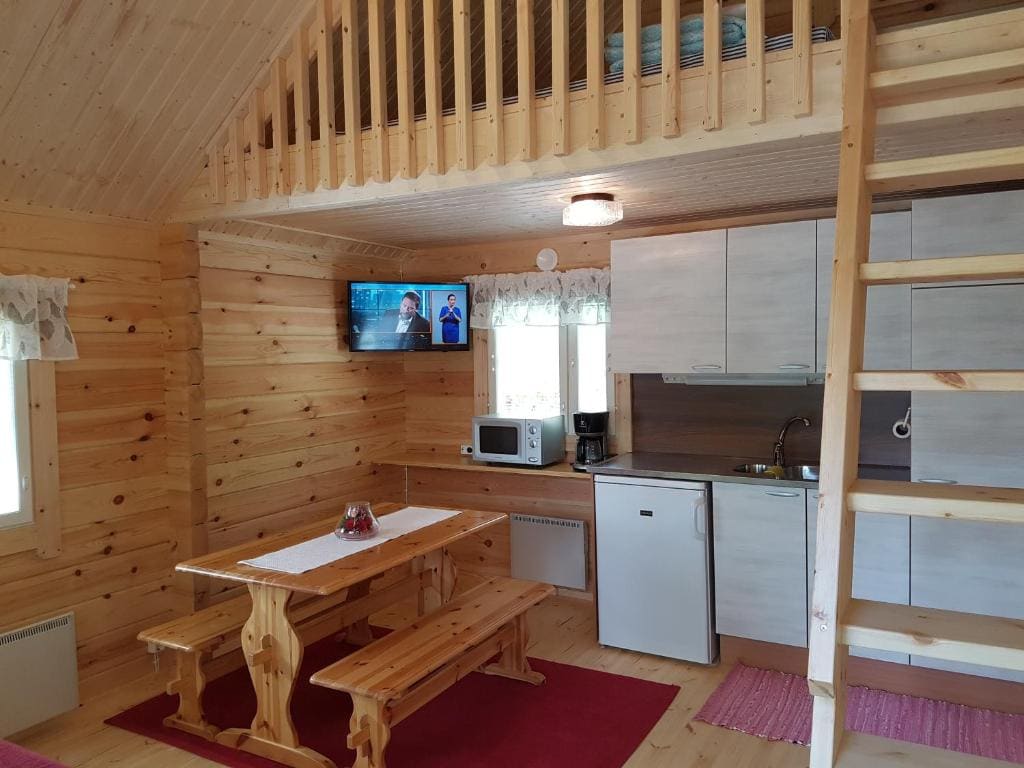 Cottage with Lake View room - Image 1