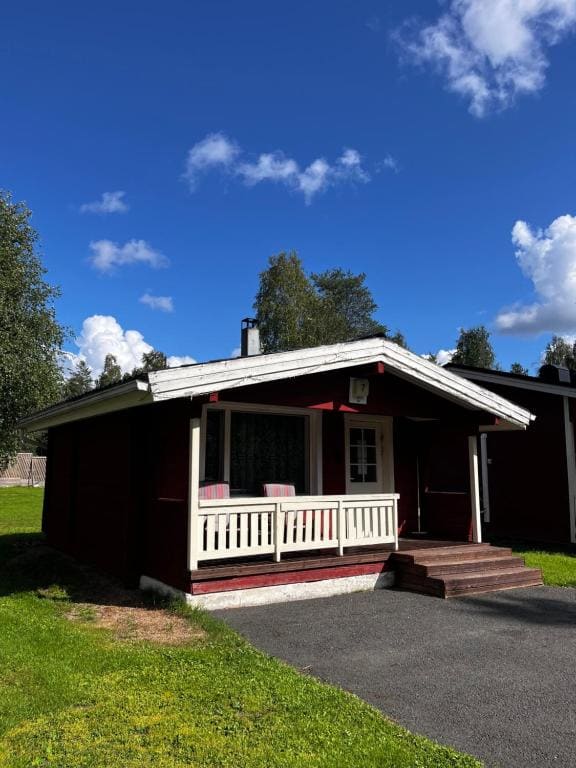 Cottage with terrace room - Image 2