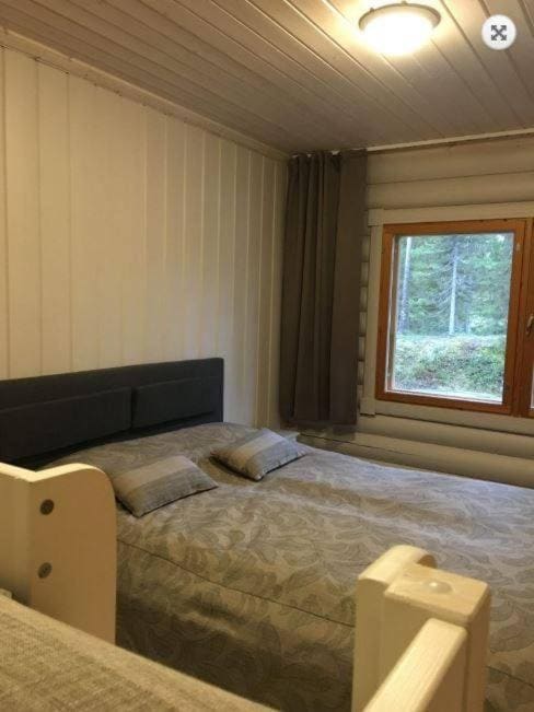 Apartment with Mountain View room - Image 3