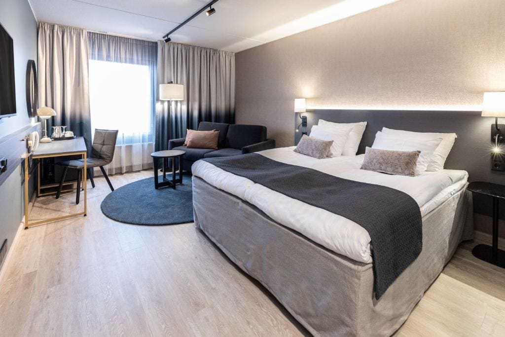 Superior Double Room room - Image 3