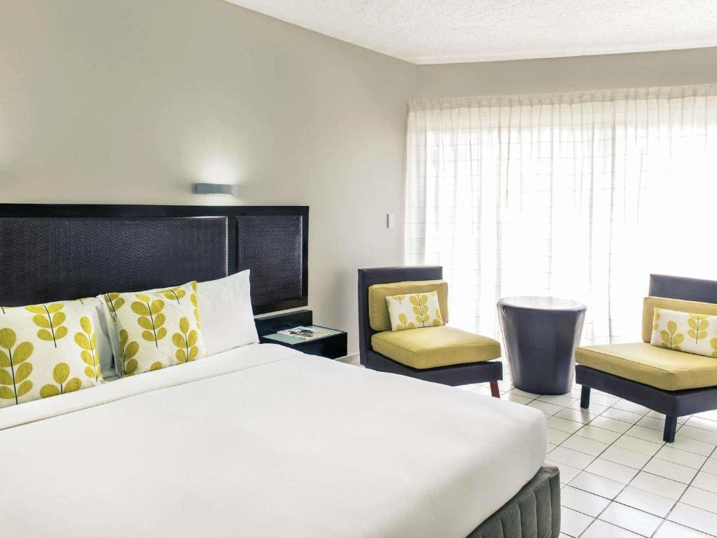 Deluxe King Room room - Image 1