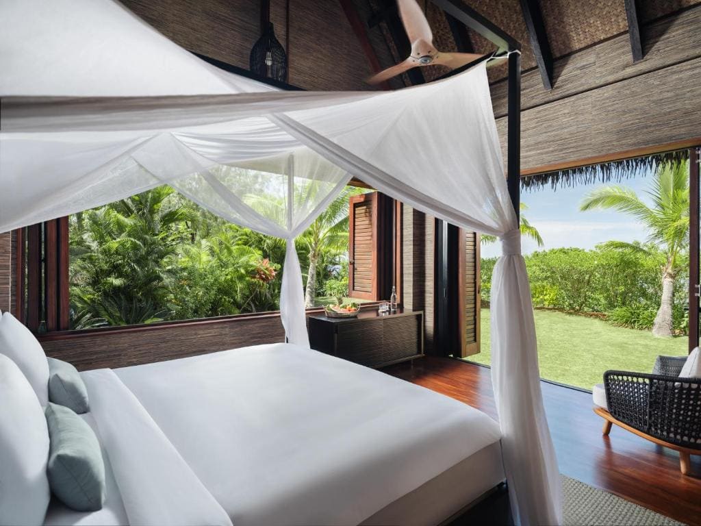 Four-Bedroom Oceanview House with Private Pool room - Image 3