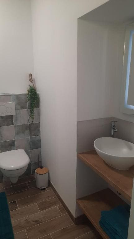 Double Room with Private Bathroom room - Image 1