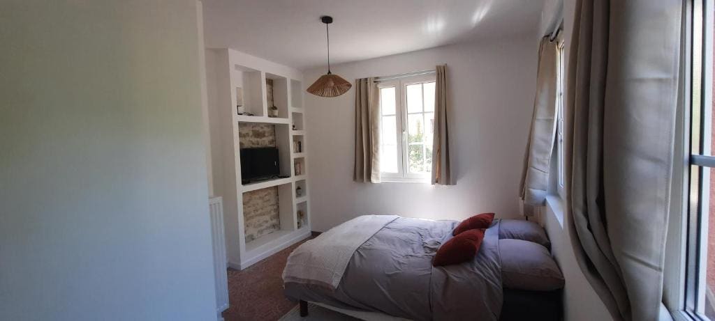 Double Room with Private Bathroom room - Image 2