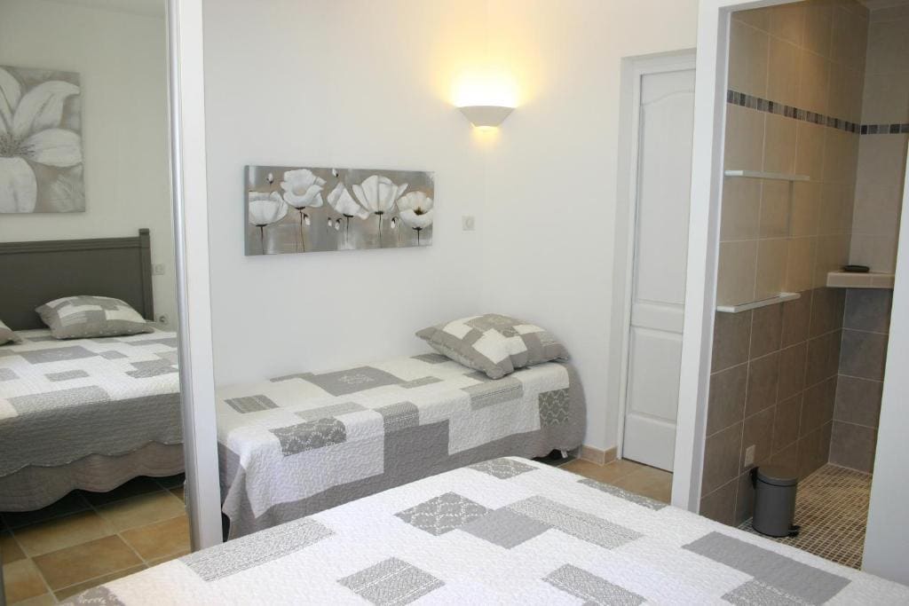 Two-Bedroom Apartment room - Image 3