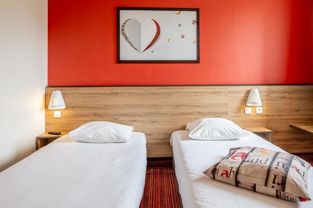 Twin Room room - Image 1