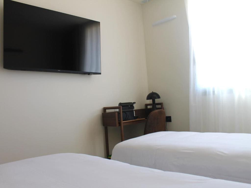 Twin Room room - Image 1