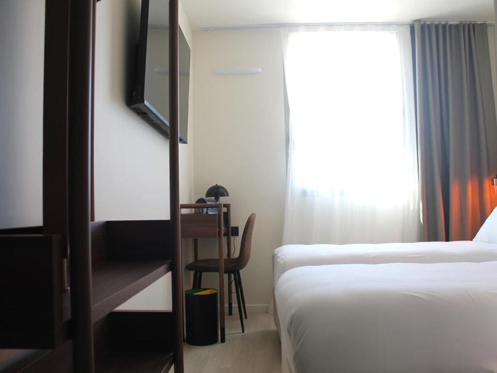 Twin Room room - Image 3