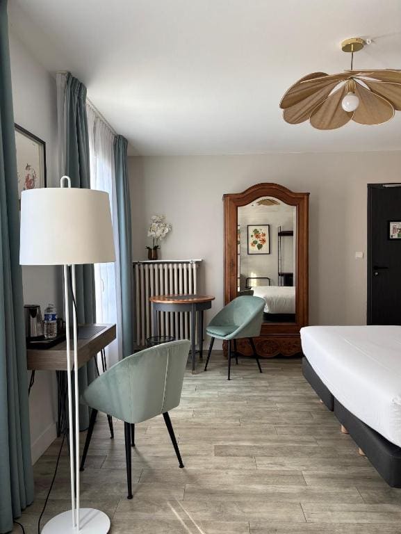 Superior Double Room room - Image 3