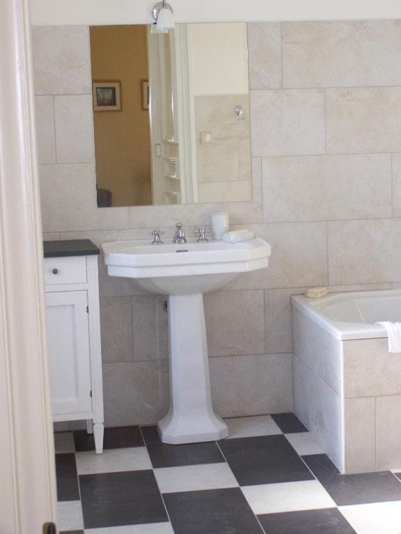 Classic Double Room room - Image 3