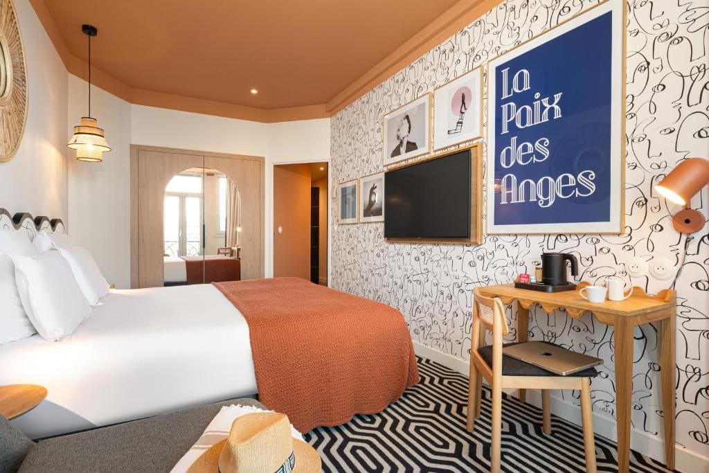 Privilege Double or Twin Room with Sea View and Balcony room - Image 2