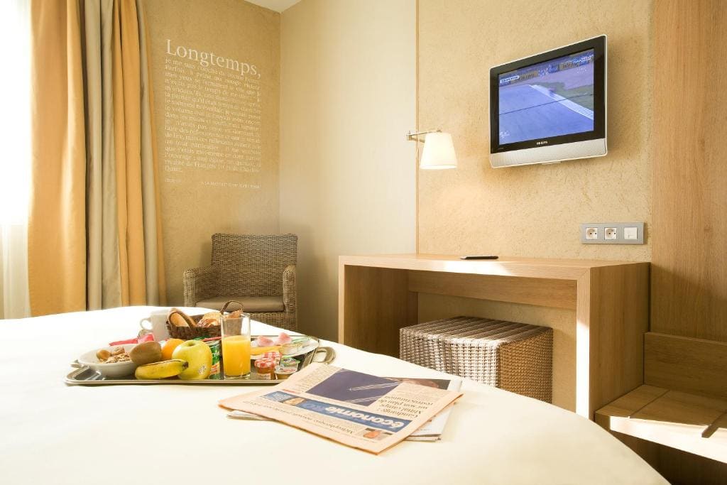 Standard Twin Room room - Image 3