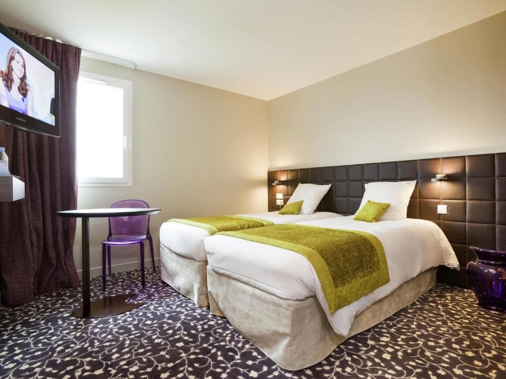 Standard Twin Room room - Image 3
