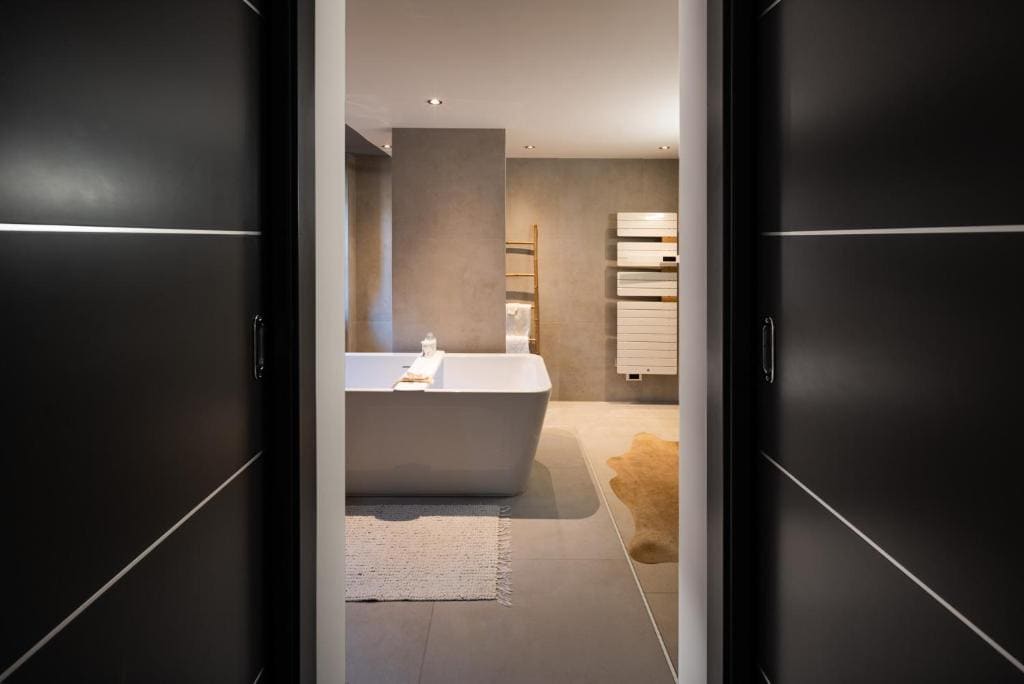 Superior King Room room - Image 1