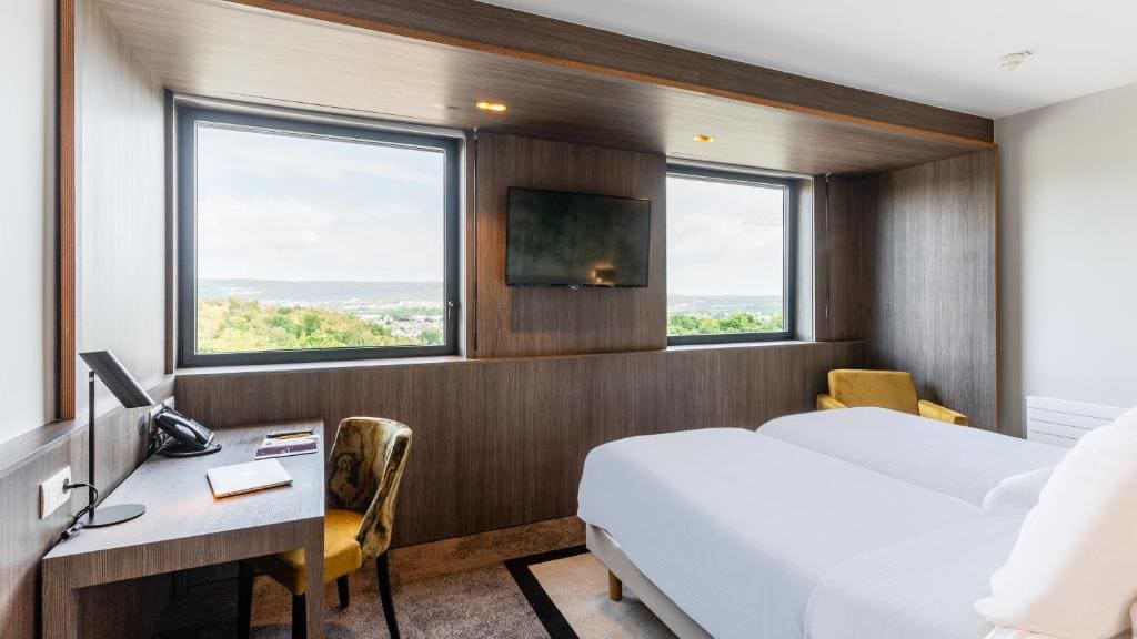 Standard Twin Room room - Image 1