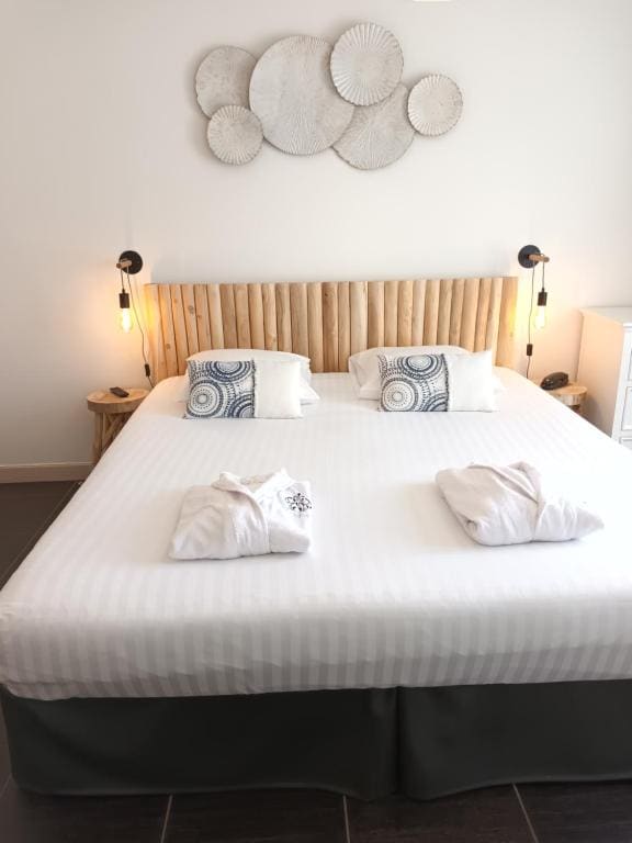Double Room with Terrace room - Image 2