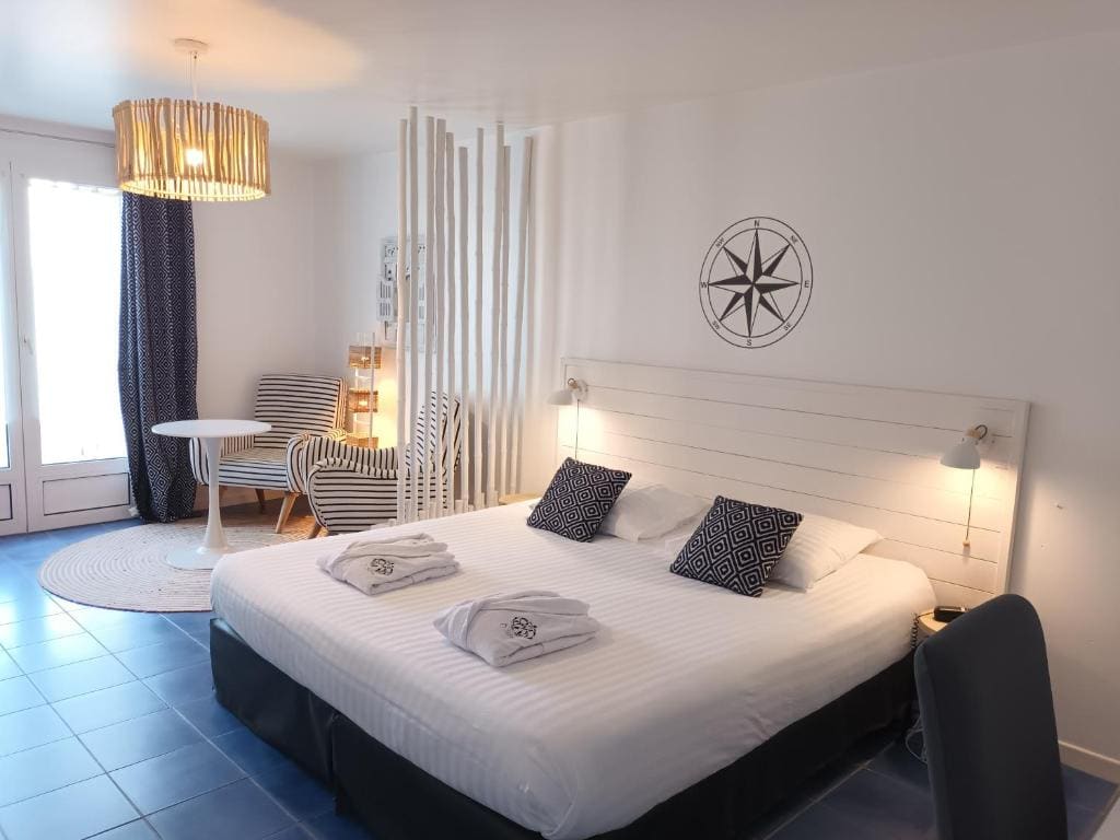 Suite room - Image 2