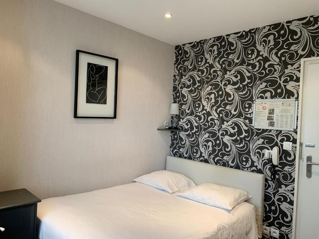 Superior Single Room room - Image 1
