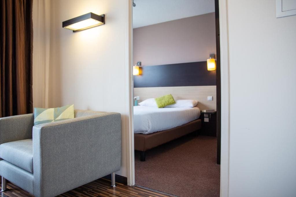 One Bedroom Apartment room - Image 3