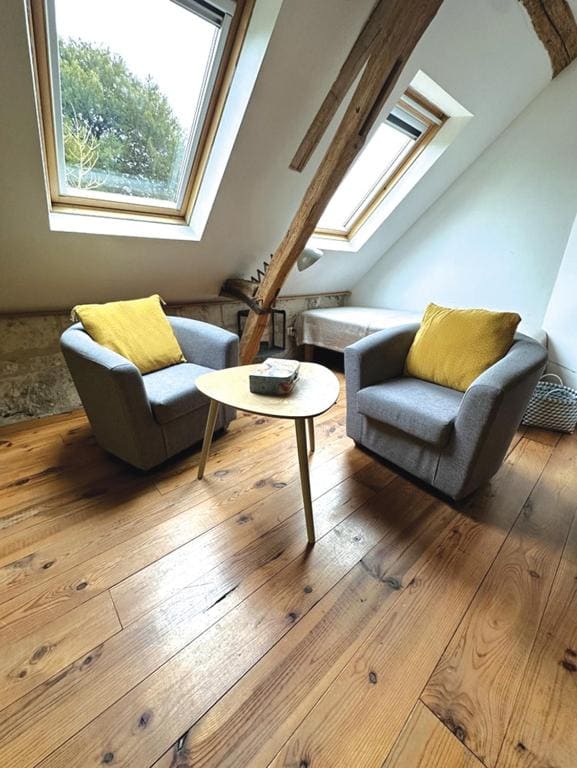 Double Room with Private External Bathroom room - Image 2