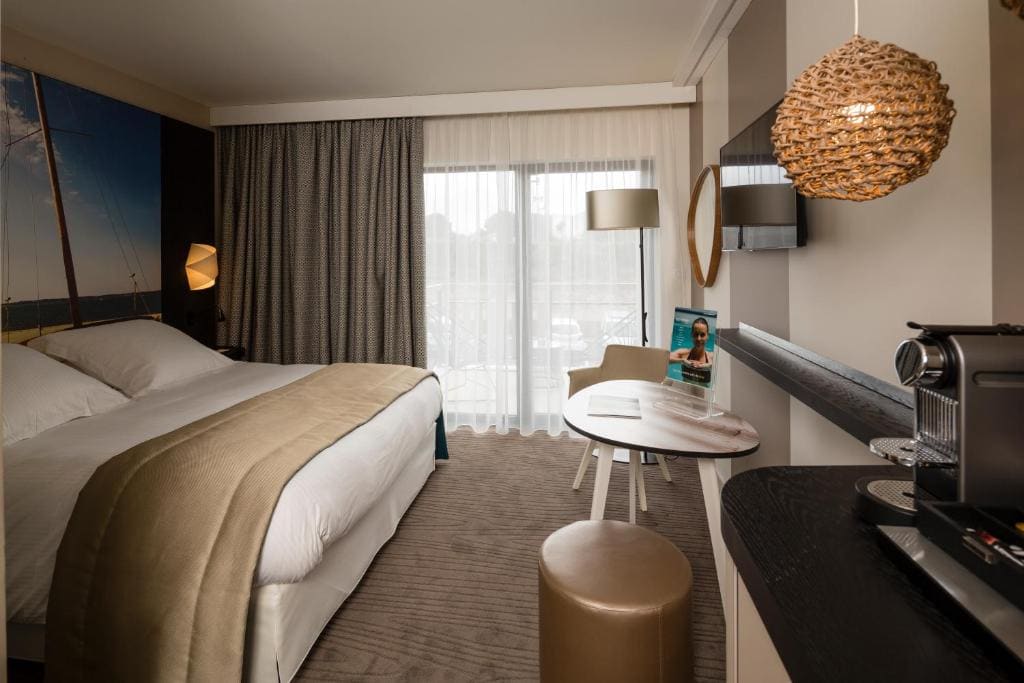 Superior Room with Spa Access room - Image 2