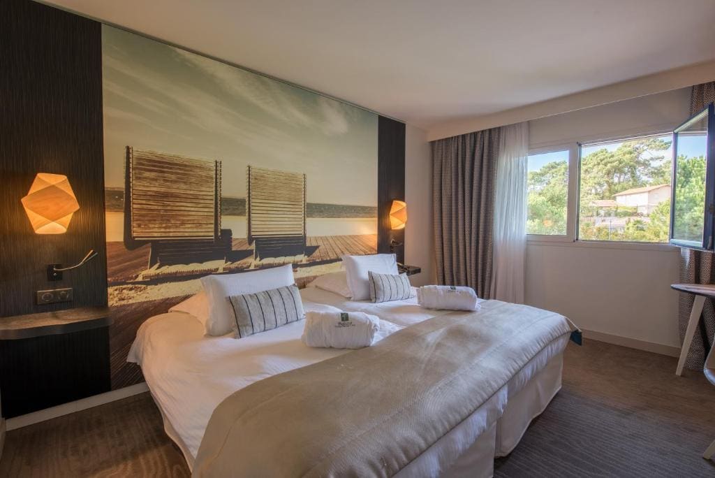Standard Twin Room room - Image 2